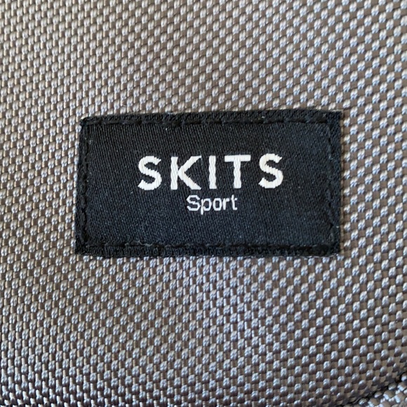 Skits Sport Electronics Case - Picture 2 of 5